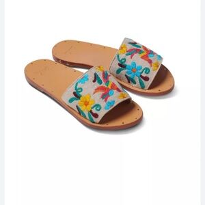 nwot nwob sold out beek lovebird Embroidered Floral Slide Sandals 7 rare